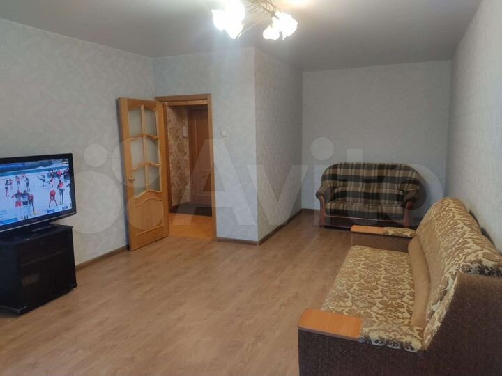 1-к. квартира, 43 м², 2/5 эт.