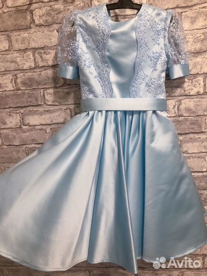 Праздничное платье для девочки 122