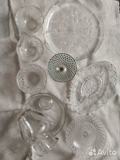 Блюда стеклянные,новые,кувшин