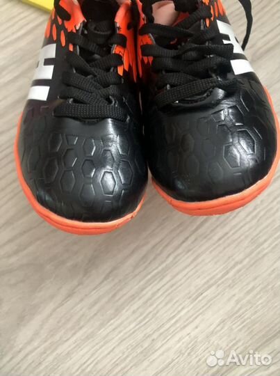 Футзалки ф. shuta 32р 19 см по стельке