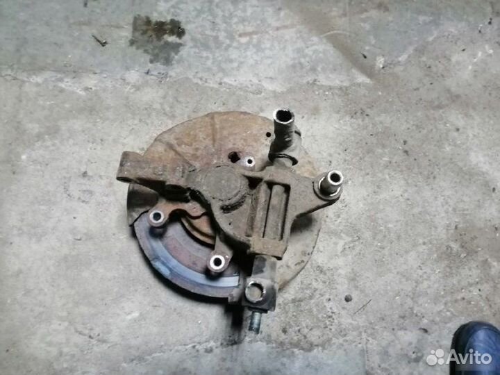 Кулак задний левый Haima 3