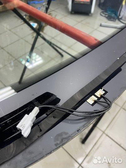 Лобовое стекло на geely atlas PRO 2021/ belgee X70