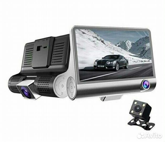 Видеорегистратор с 3 камерами