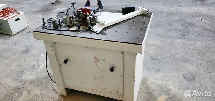 Ручной кромкооблицовочный станок lange B560K