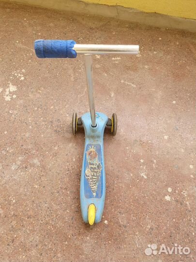 Самокат детский трехколесный