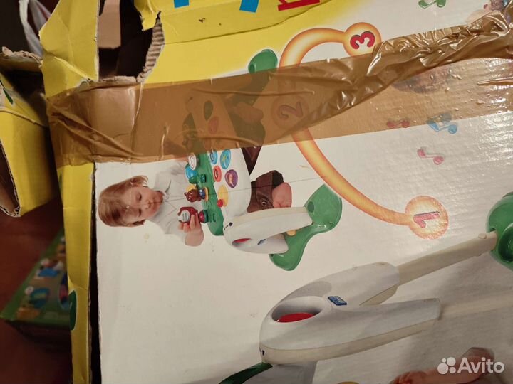 Развивающий столик «Delux 3 в 1» Chicco