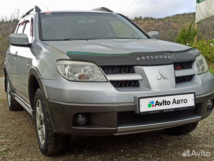 Mitsubishi Outlander 2.0 МТ, 2006, 270 000 км