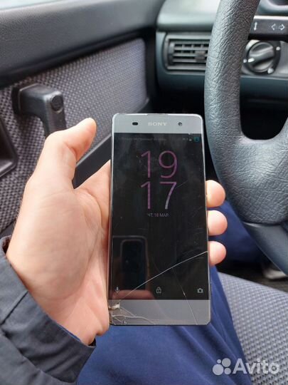 Телефон Sony xperia XA