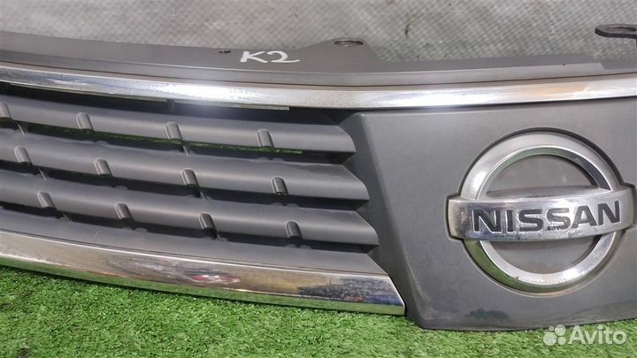 Решетка радиатора Nissan Tiida 2008