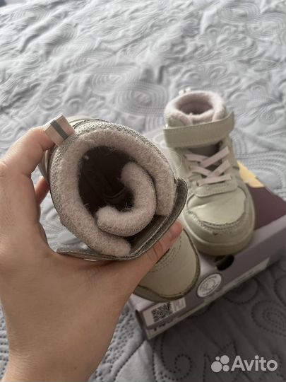 Ботинки для девочки