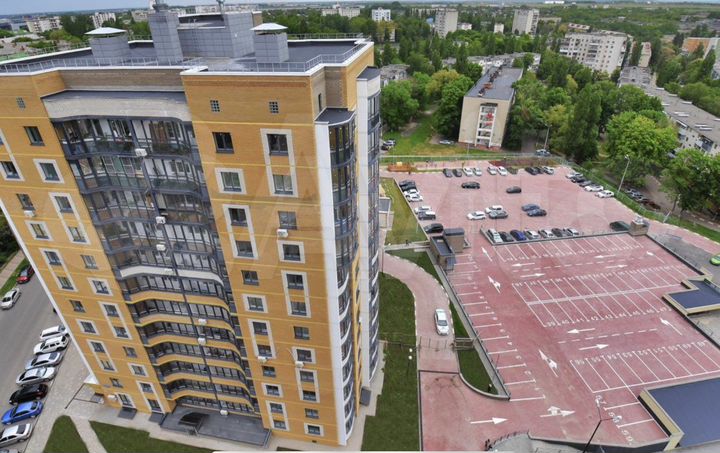 Машиноместо, 13 м²