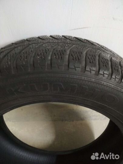 Kumho Solus KH17 225/60 R17
