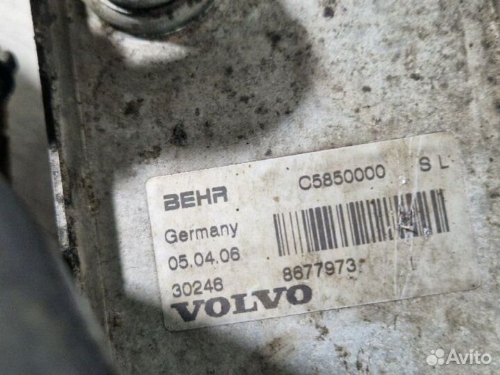 Радиатор масляный Volvo Xc90 D5244T4 2006