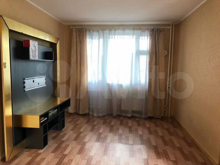 2-к. квартира, 63 м², 7/17 эт.