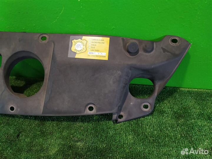 Накладка замка капота Honda FR-V (BE1) 2006