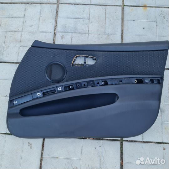 Обшивка двери перед правой BMW 3 E90 правый руль