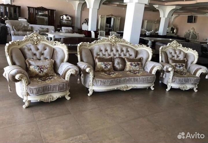 Диван и 2 кресла