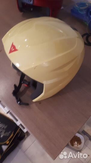 Шлем для сноуборда и горных лыж