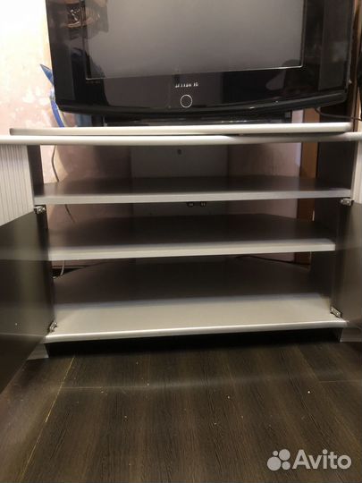 Тумба под телевизор