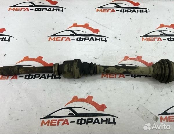 Привод передний правый Peugeot 308 хэтчбек EP6C