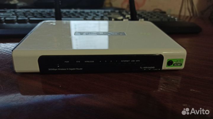 Роутер TP Link wr1042nd