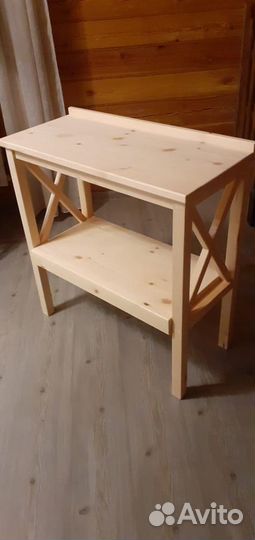 Этажерка из дерева