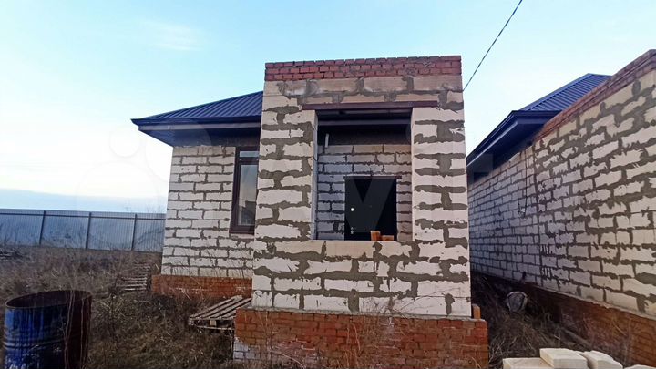 Дом 30 м² на участке 6 сот.