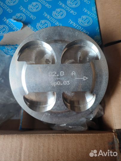 Поршни 82 мм гр А 21126