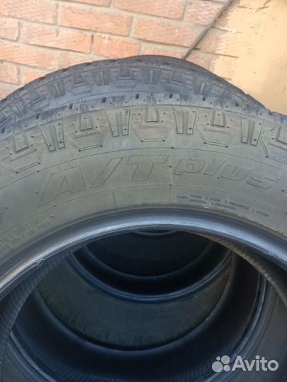Toyo Open Country A/T Plus 235/65 R17
