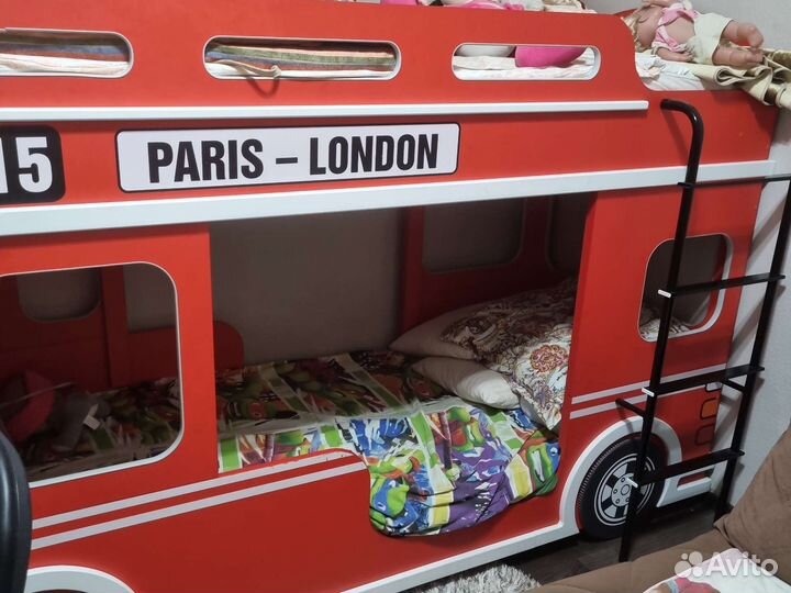 Детская кровать двухъярусная