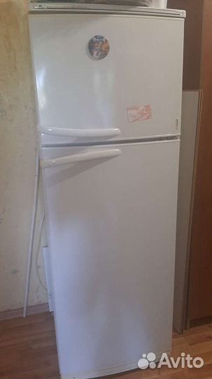 Холодильник атлант бу