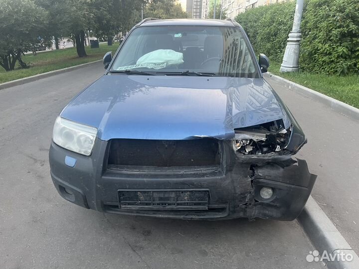 Subaru Forester 2.0 AT, 2007, битый, 100 000 км