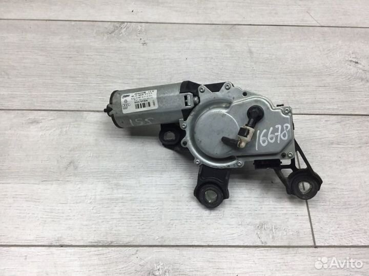 Моторчик дворников задний Audi A4 универсал BPW