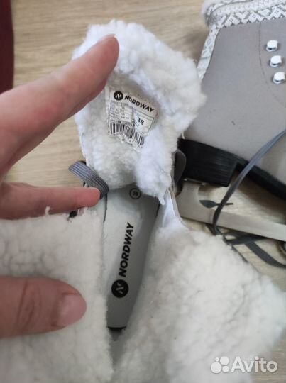 Коньки для девочки