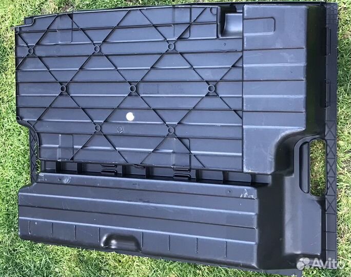 Мерседес GLK204 в багажник ванночка