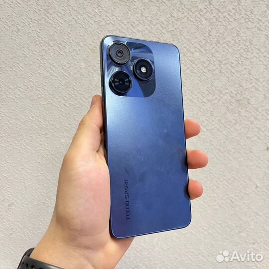 TECNO Spark 10, 4/128 ГБ
