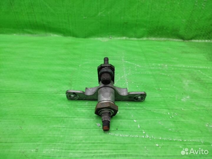 Ось поводка стекооочистителя Cayenne 2002-2010