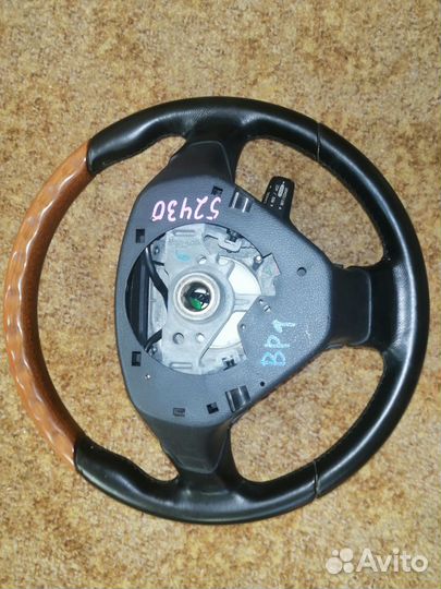 Руль Субару Момо