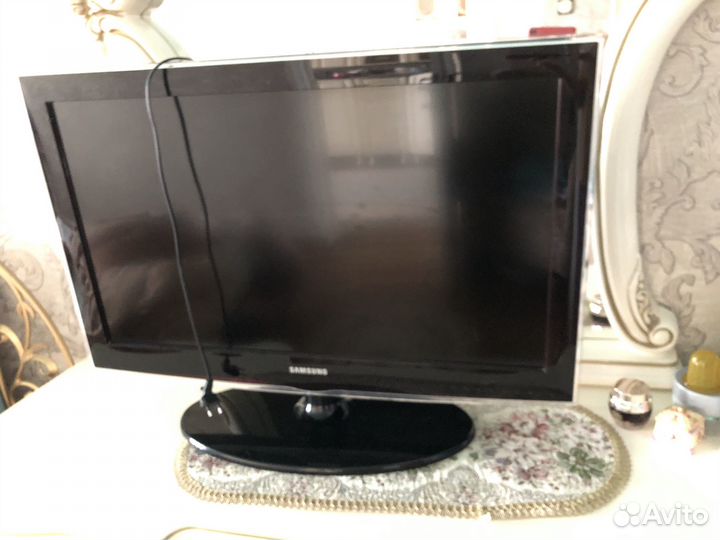 Телевизор samsung