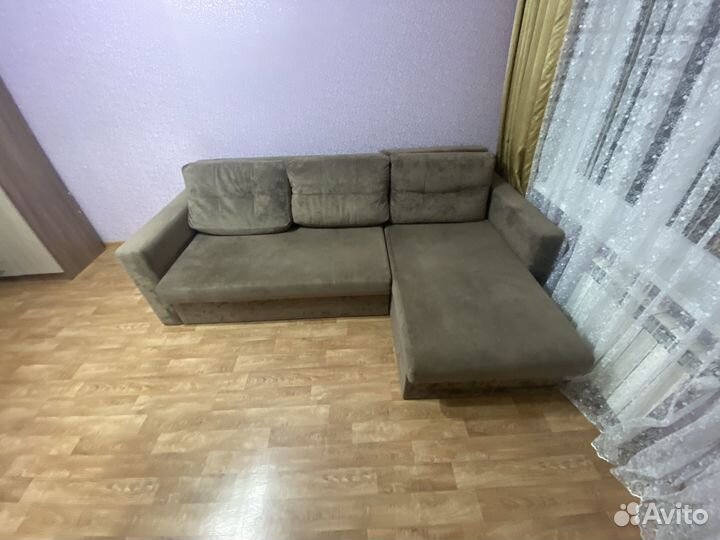 Угловой диван