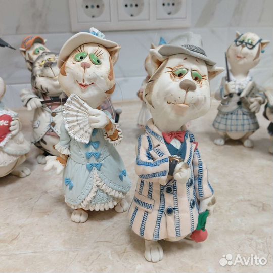 Коллекционные керамические статуэтки ручной работы