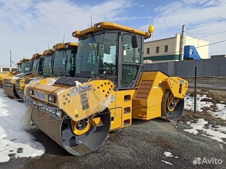 Дорожный каток XCMG XD143, 2022