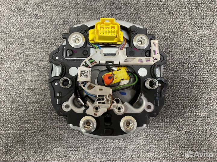 Подушка безопасности руля Volkswagen
