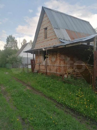 Дача 30 м² на участке 6 сот.