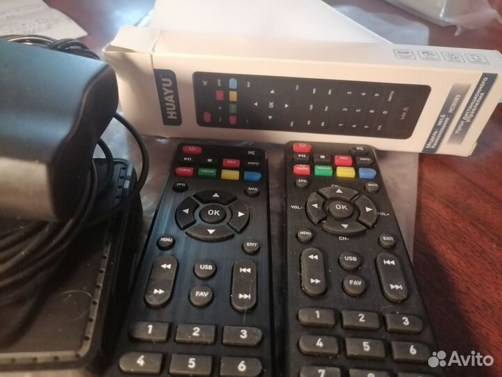 DVB-T2 приставка Ориэль 203 для цифрового тв