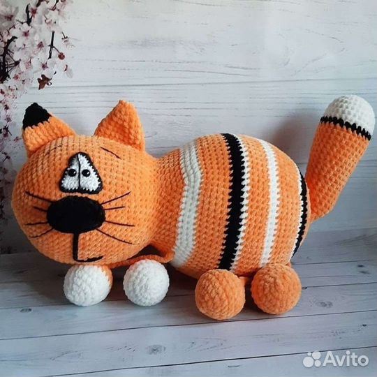 Вязаные игрушки ручной работы. Кот Котенок