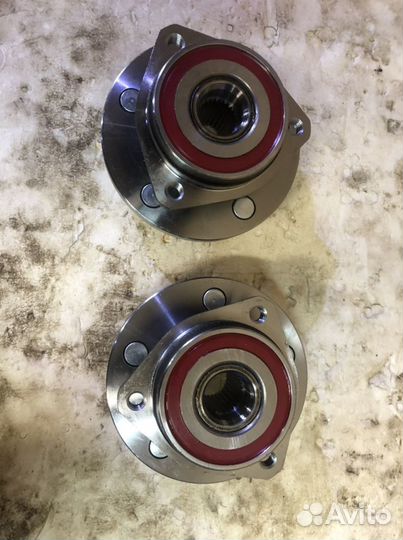 Ступица переднего колеса на jeep grand cherokee WJ