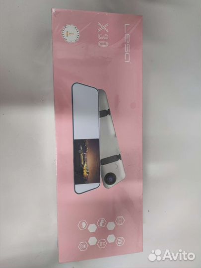 Видеорегистратор Lesa X30 с камерой парковки