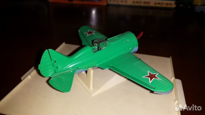 Масштабная модель Самолет И - 16