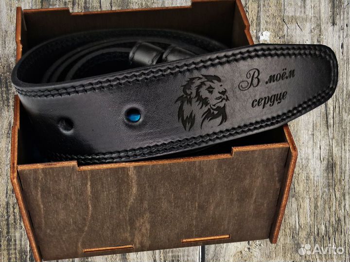 Ремень с гравировкой